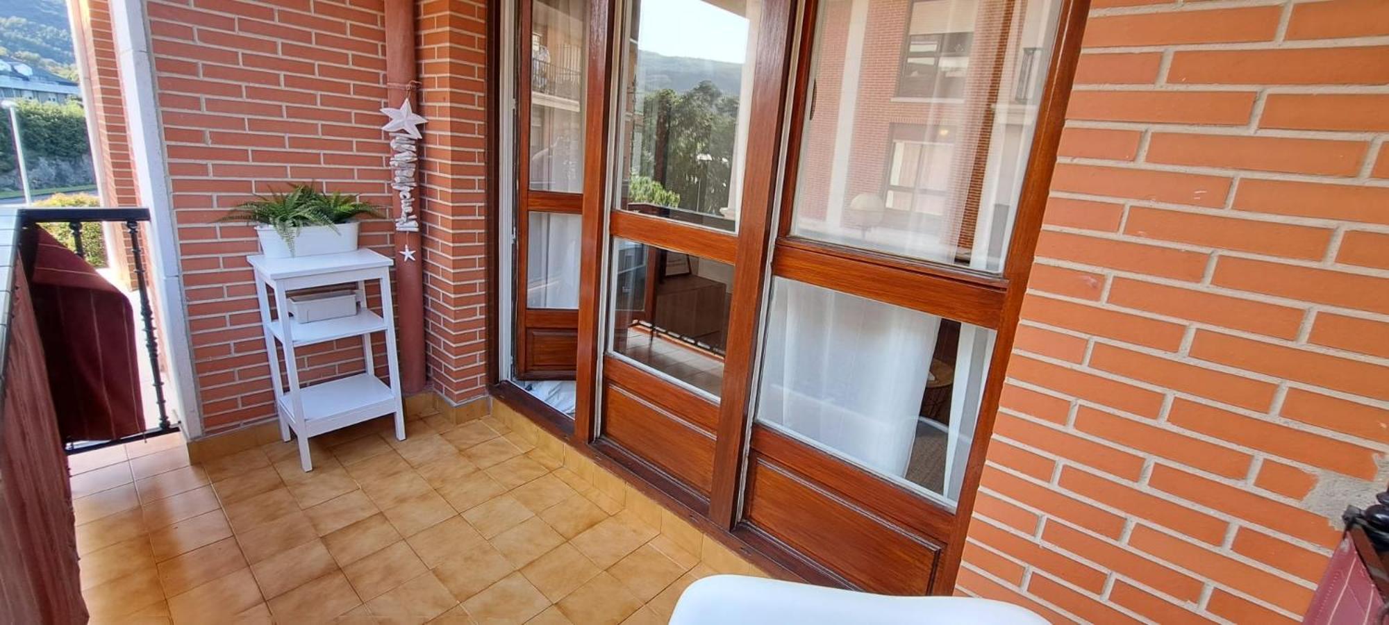 Apartamento Con Suite, Zona De Trabajo Y Yoga Wifi Y Garaje Castro Urdiales Exterior foto